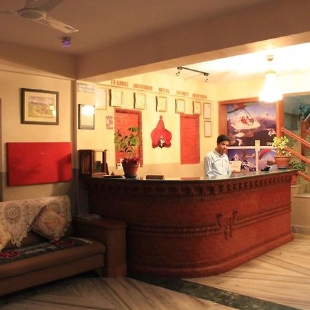 Hotel Orchid Pokhara Ngoại thất bức ảnh