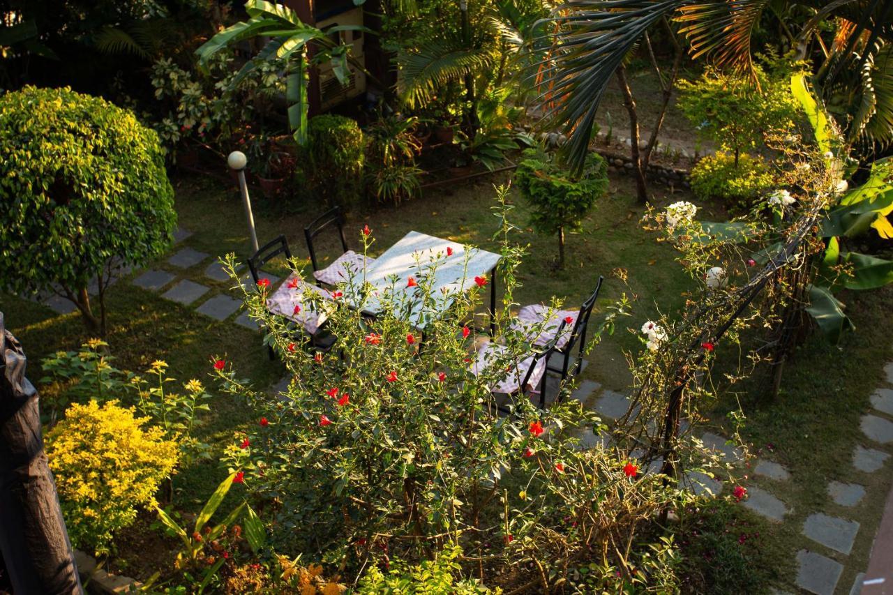 Hotel Orchid Pokhara Ngoại thất bức ảnh